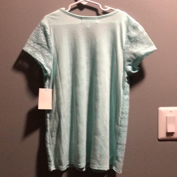 BRAND NEW GIRLS SHIRT SIZE 14! NWT! SMOKE FREE HOME! - Picture 4 of 4